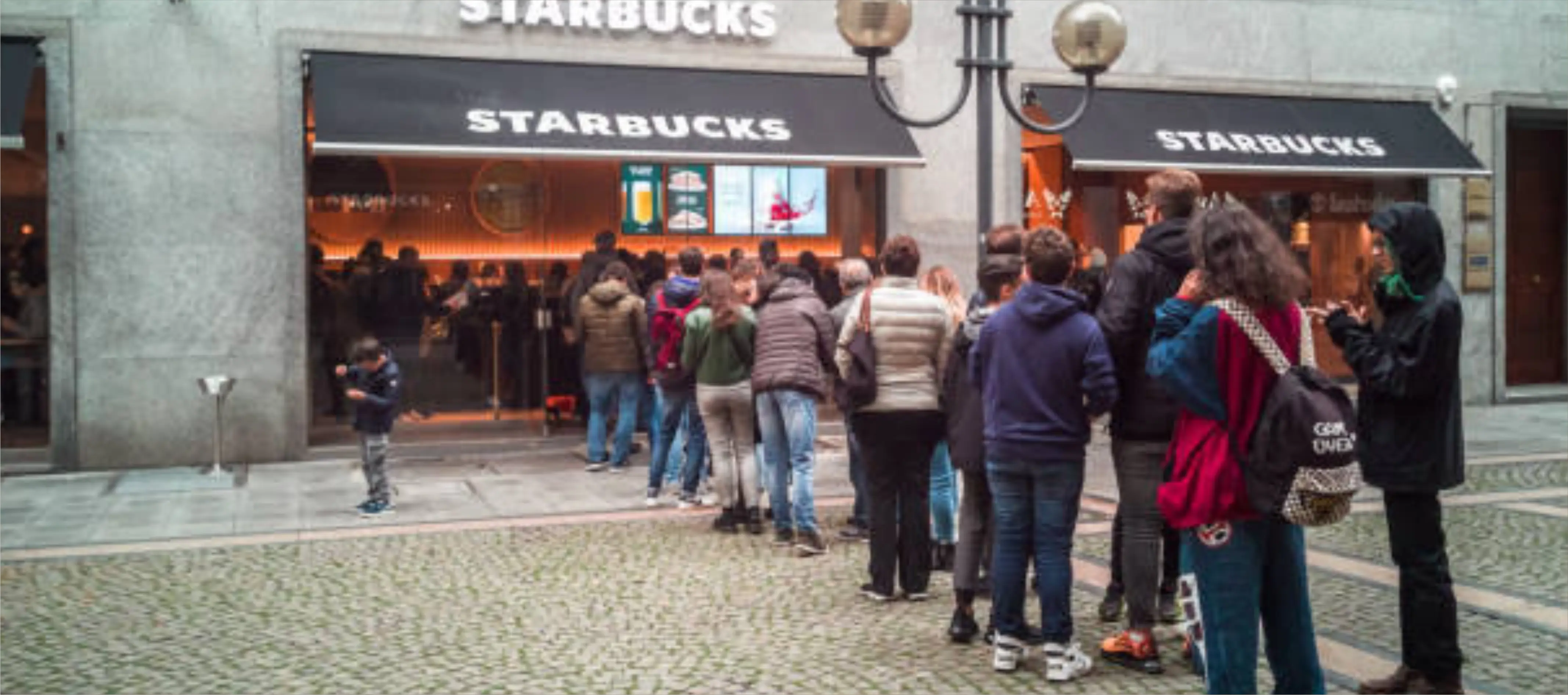 Starbucks завлекает покупателей ароматами